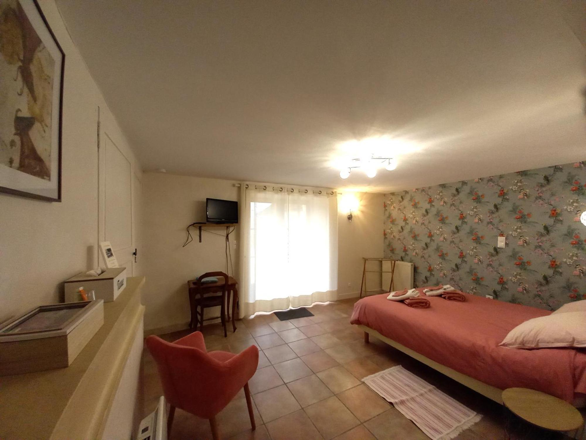 Au pays de Jacquou : Chambre d’hôtes et table d’hôtes Fossemagne Exterior foto